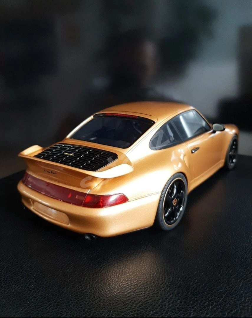 1:18 GT SPIRIT - 993 PORSCHE 911 TURBO S PROJECT GOLD