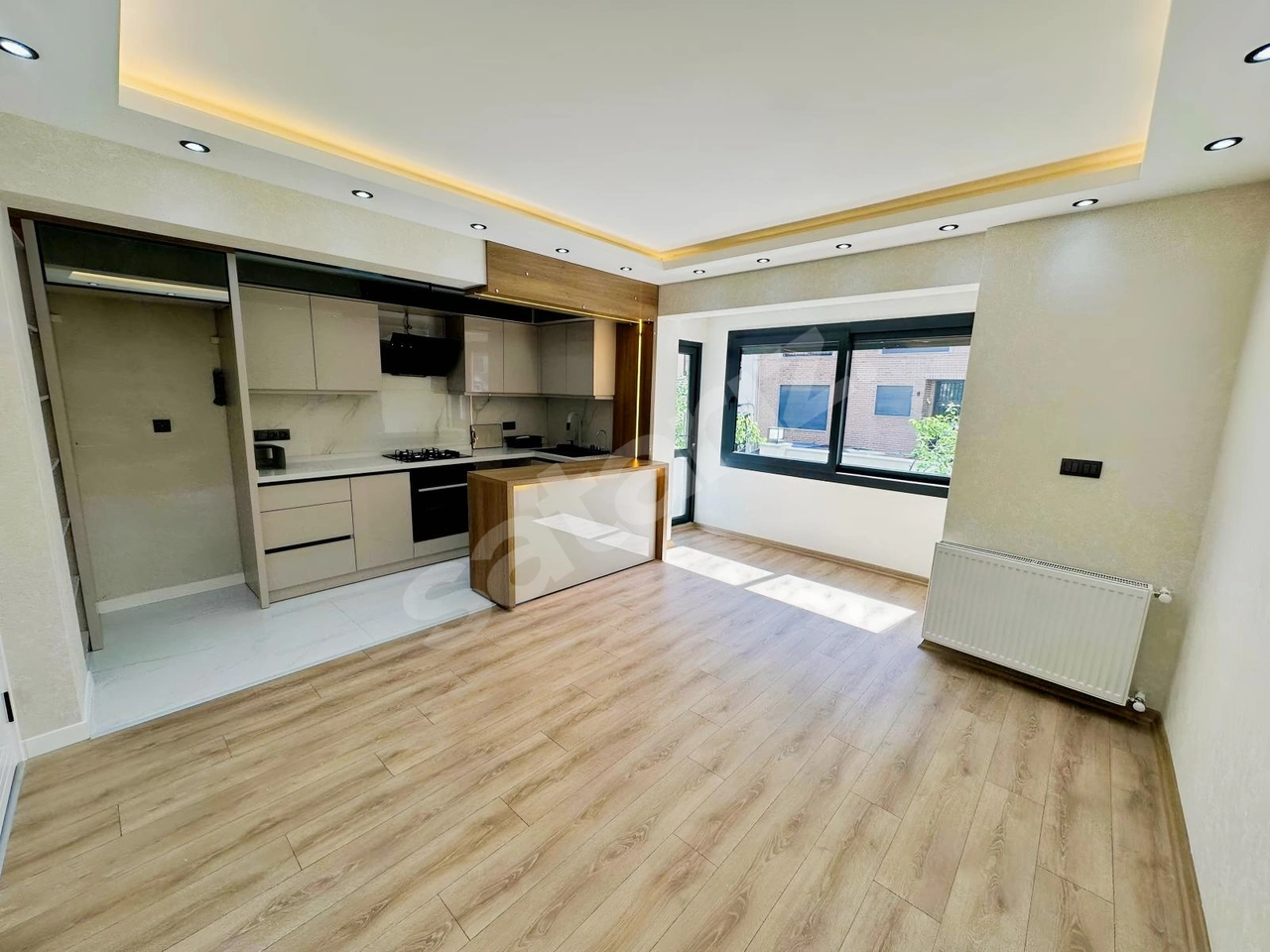 TURPA BALÇOVADAN MÜSTAKİL TADINDA SATILIK 3+1 DAİRE
