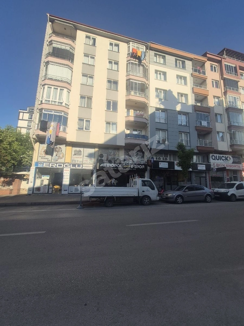 KARACA EMLAK KARAMAN MH GAZLIDÖL CD ÜZERİ 2.KAT EŞYALI KİRALIK