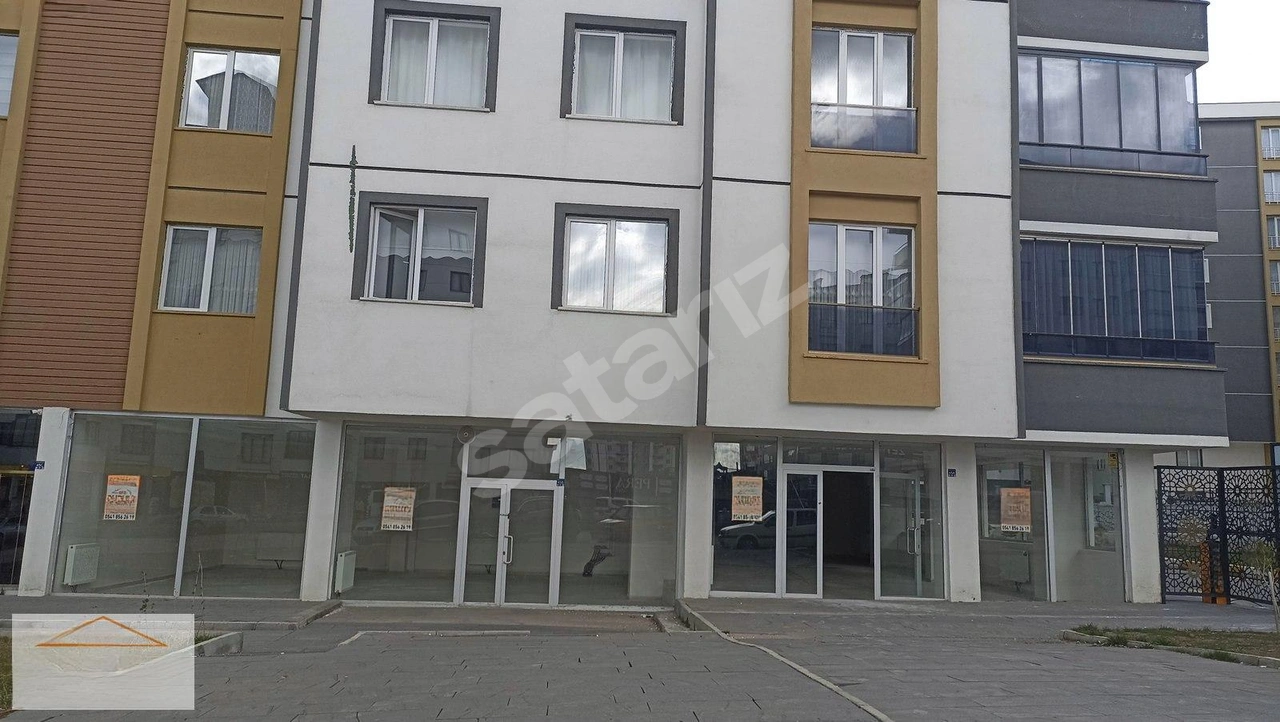!!!ÖFD DÜRÜST GM DEN YOLA CEPHELİ VİTRİNLİ KİRALIK DÜKKAN !!!