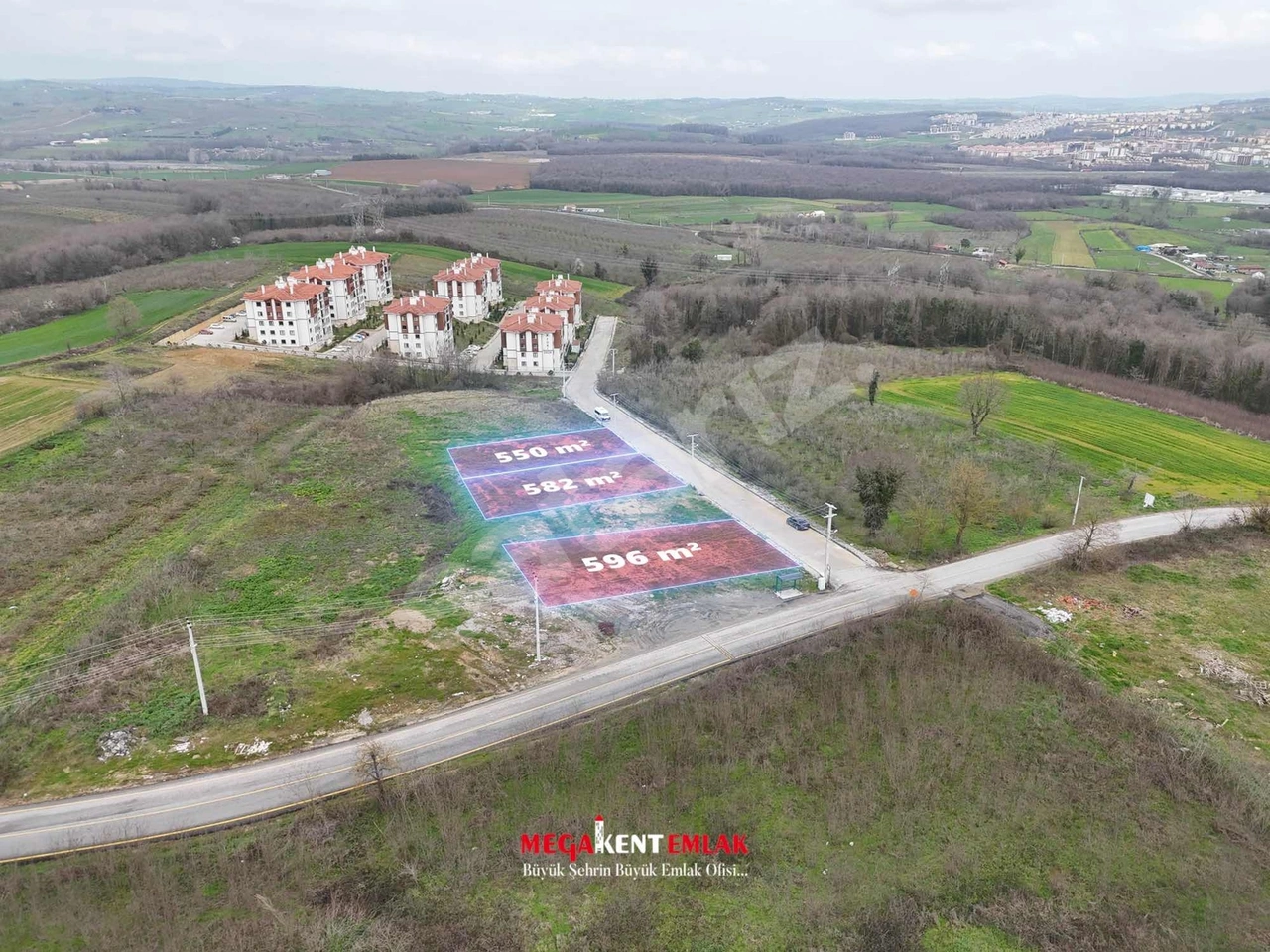 ALANDÜZÜ MAH. İNŞAAT YAPIMINA HAZIR 596 m² KONUT İMARLI ARSA