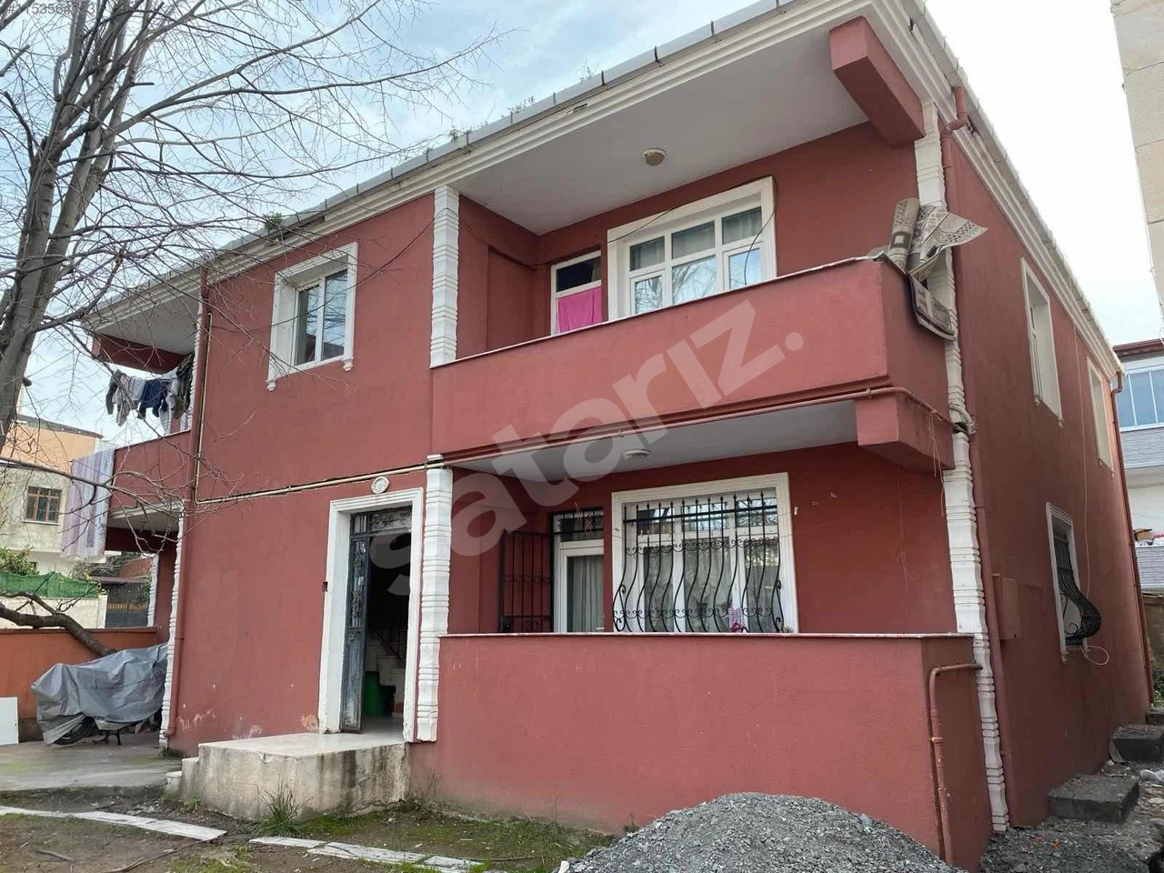 İKİ KATLI SATILIK BİNA VE ARSASI