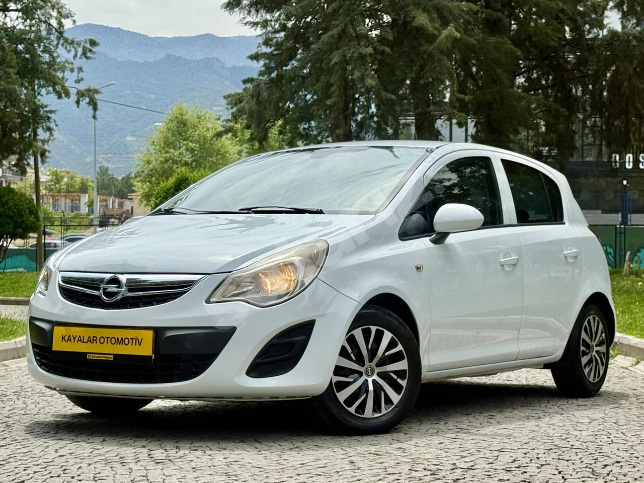 KAYALAR OTOMOTİVDEN 2013 CORSA 1.3 CDTİ 216.000KM KUSURSUZ