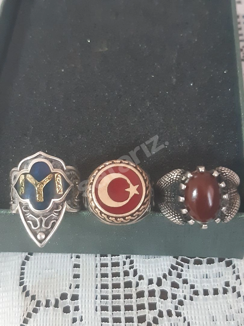 GÜMÜŞ YÜZÜKLER