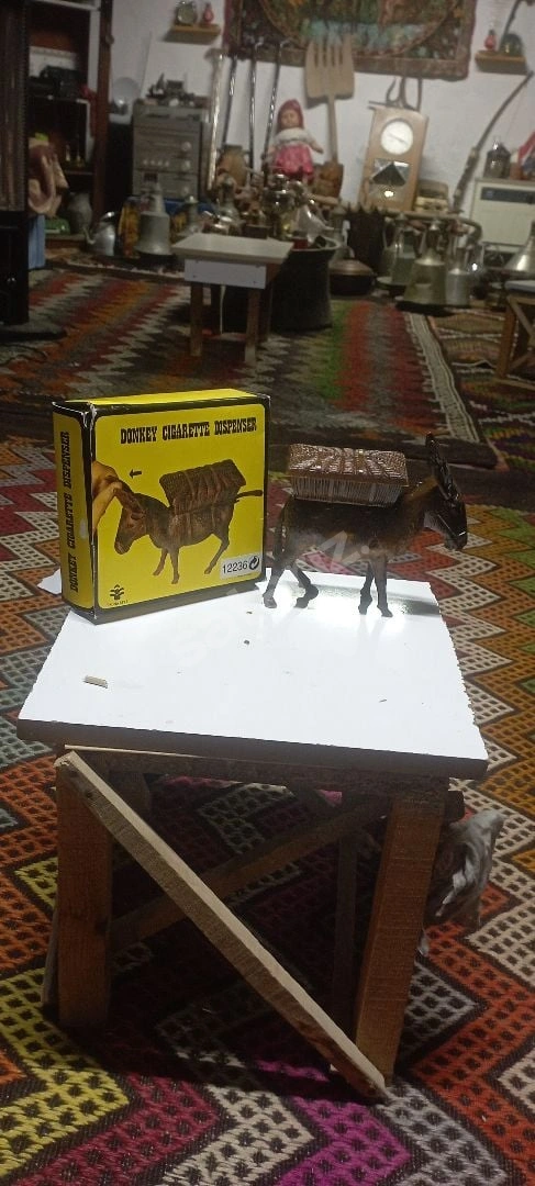 Antika Sgara Dağıtan Eşşek