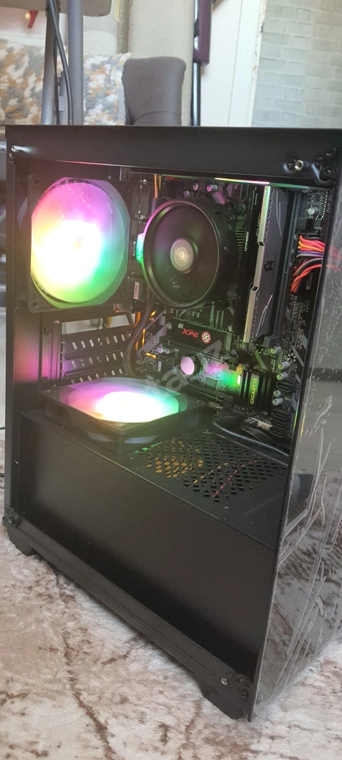 AMD Ryzen3 3200Mhz 16GB RAM 256GB Depolama