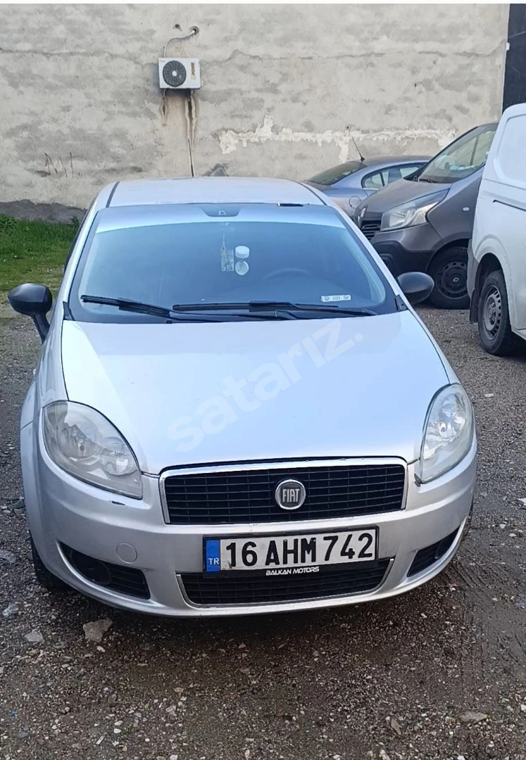 FİAT LİNEA 1.3 M.JET EURO 4 TEK DEĞİŞENLİ ORJ. KM 233 BİNDE