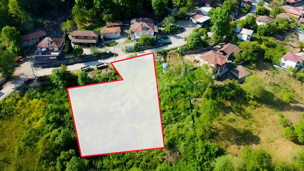 SAKARYA KAYNARCADA İMARLI YOLLU 1.347 M2 ARSA