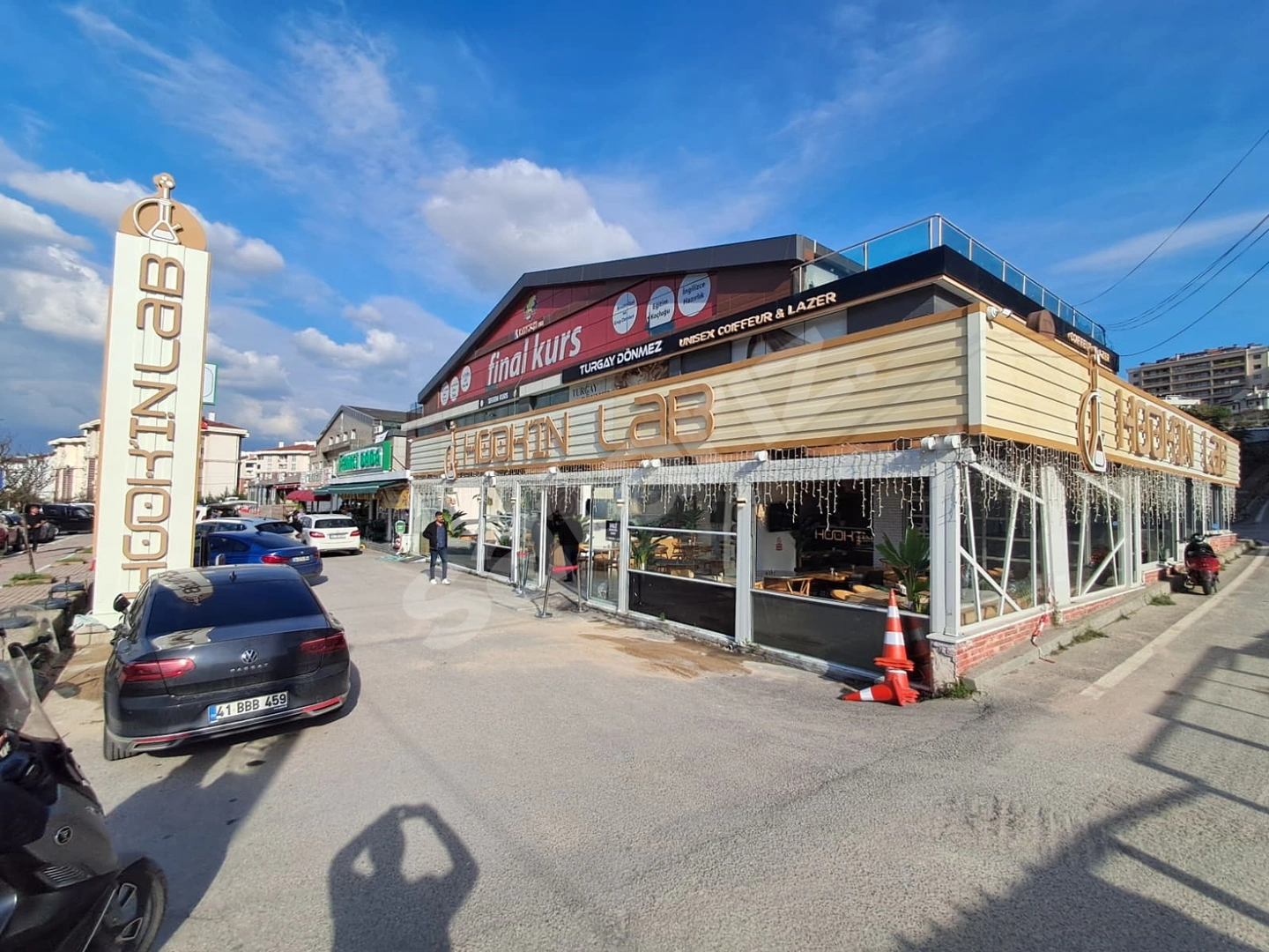 GEBZE MUTLUKENT MERKEZİ KONUMDA SATILIK 475 m² SATILIK DÜKKAN