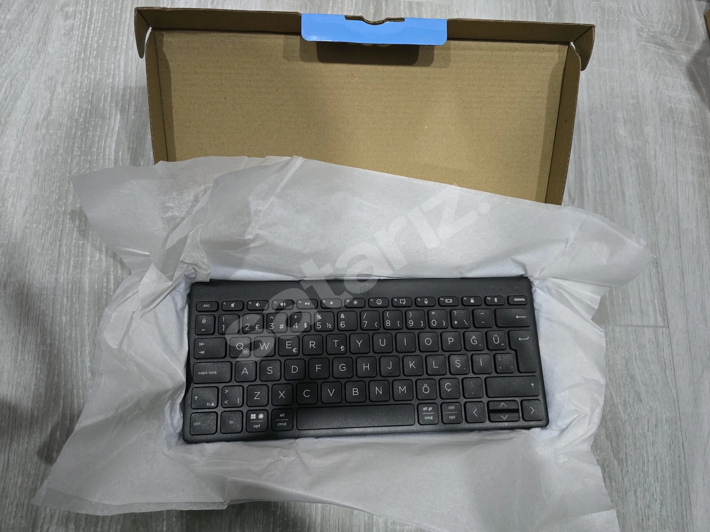 **SIFIR** HP 350 Birden Fazla Cihazda Kullanılabilen Bluetooth Klavye