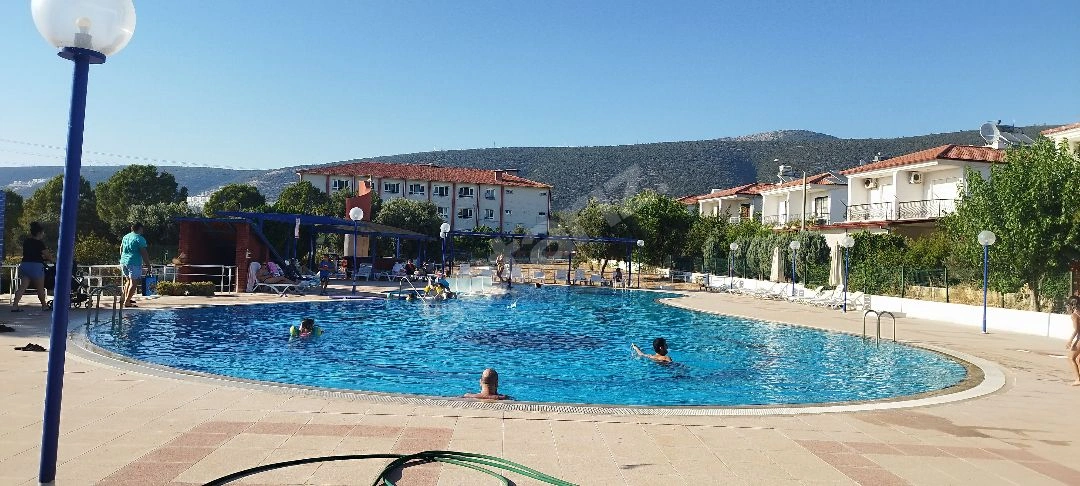 bireyselden müstakil Didim-Akbük 4+1 eşyasız(ortak site havuzlu)