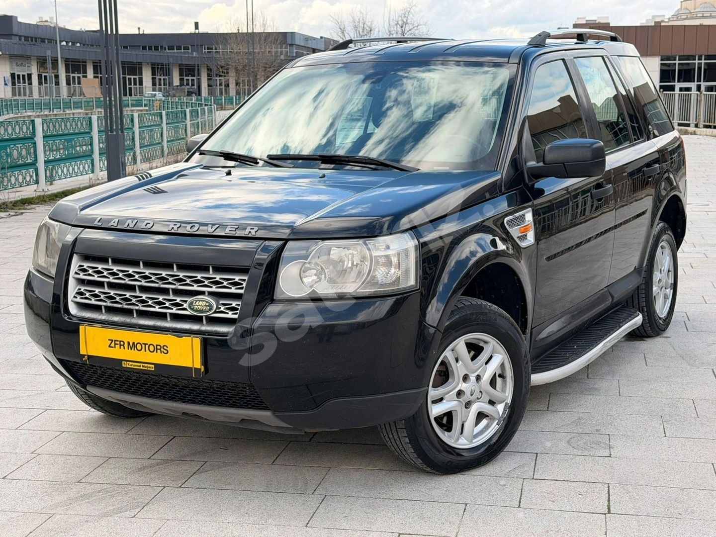 ZFR MOTORS HATASIZ BOYASIZ FREELANDER 2.2 TD4 GS ORJ.245.000KM
