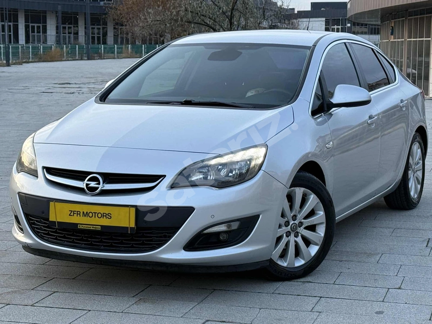 ZFR MOTORS OPEL ASTRA 1.4T SPORT SEDAN BENZİN+LPG OTOMATİK VİTES