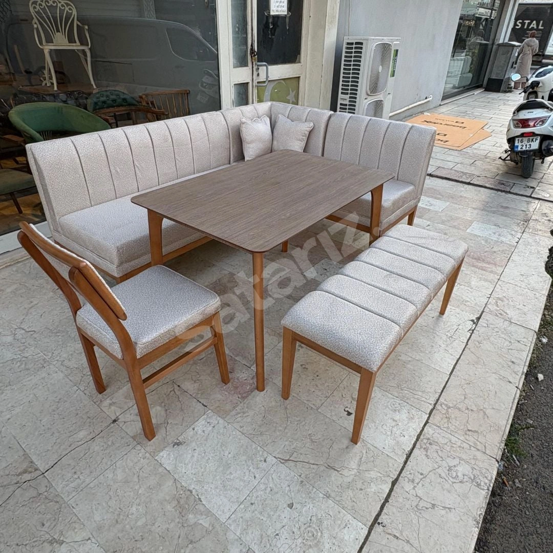 35.000 TL AY IŞIĞI KÖŞE TAKIMI MASA VE BENCHLİ MELS