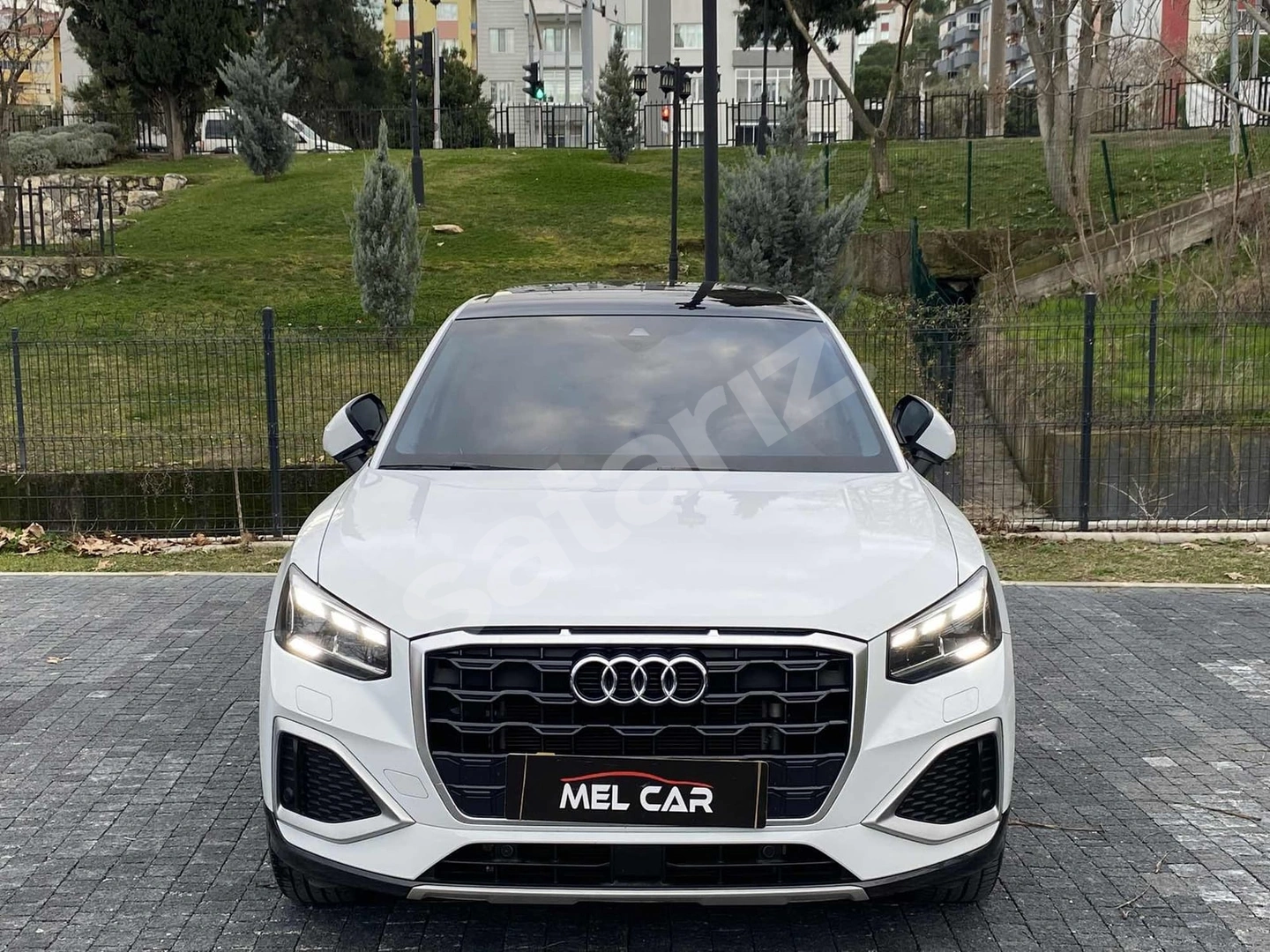MELCAR'DAN 2023 AUDİ Q2 35 TFSI ADVANCED "HAYALET-CAMTAVAN-DERİ"