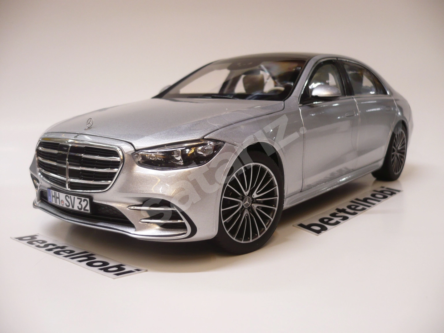 MERCEDES S CLASS W223 AMG LINE SILVER NOREV bestelhobi