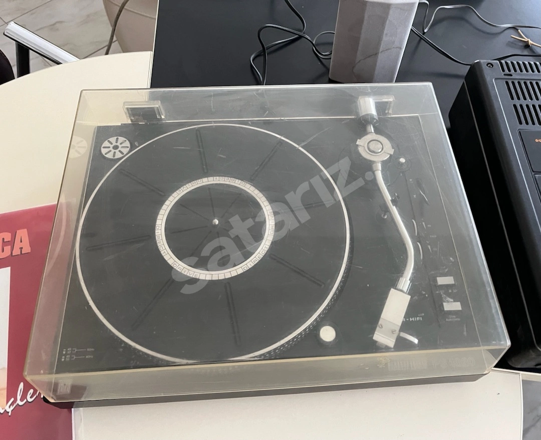 GRUNDİG PS 1020 Direct Drive Pikap