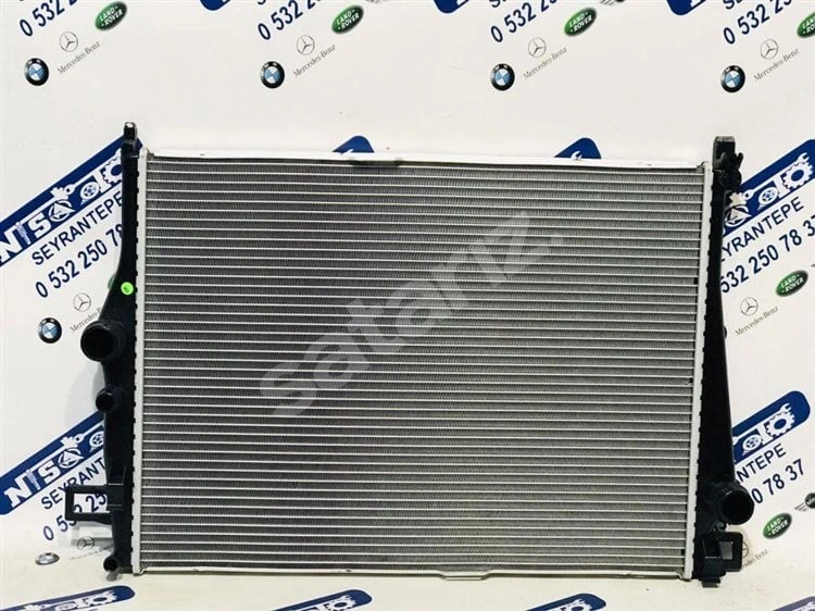 MERCEDES C SERİSİ W205 DİZEL SU RADYATÖRÜ A0995006903