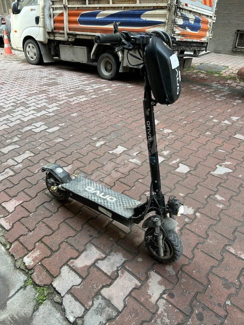 Onvo OV-12 X Plus Elektrikli Scooter Full Bakımlı Faturalı