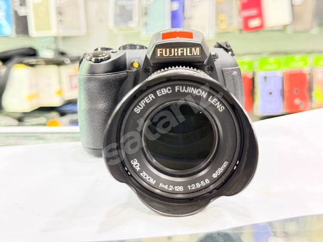 Fujifilm FinePix HS20 EXR