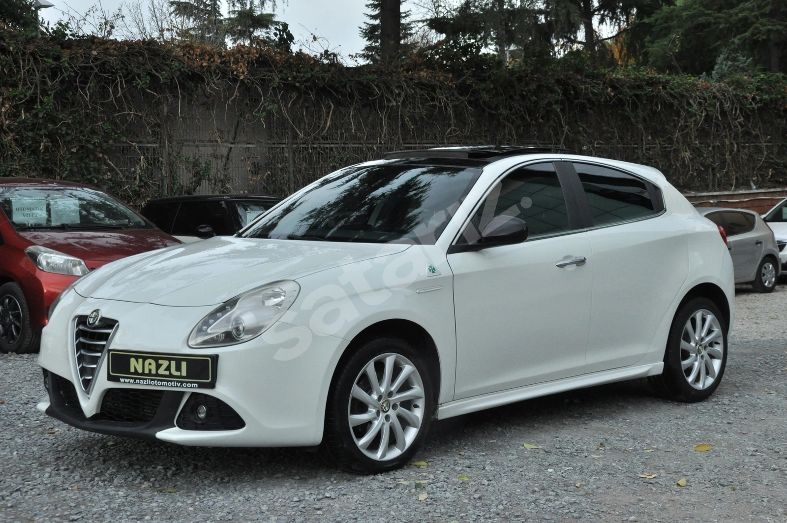2011 ALFA ROMEO ( senetle taksitlendirme seçenegimiz vardır )