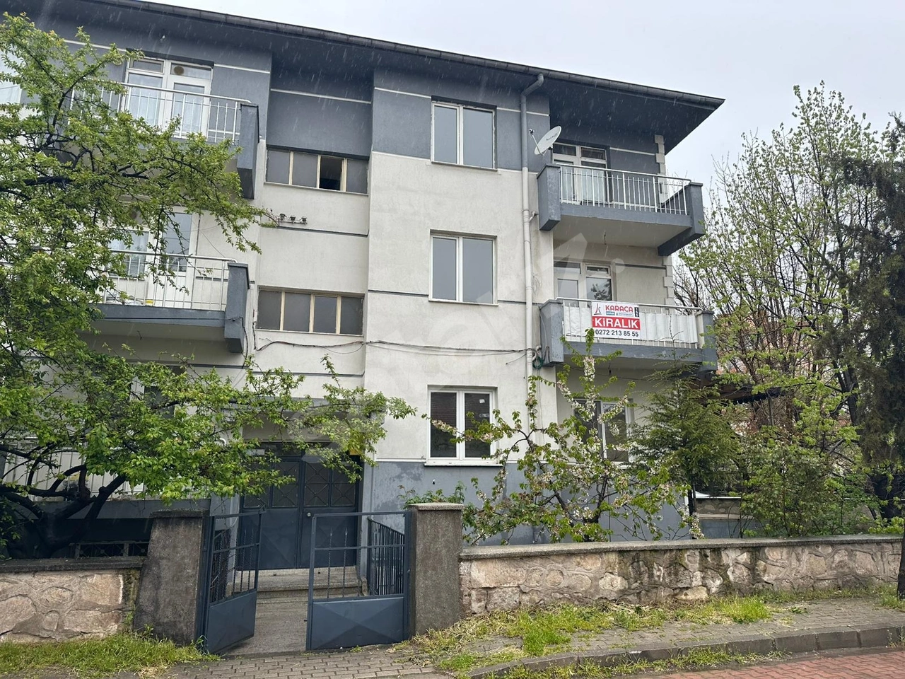 KARACA EMLAK SAHİPATA MH SALİMPANCAR OKULU YANI 2+1 90m DOĞALGAZ