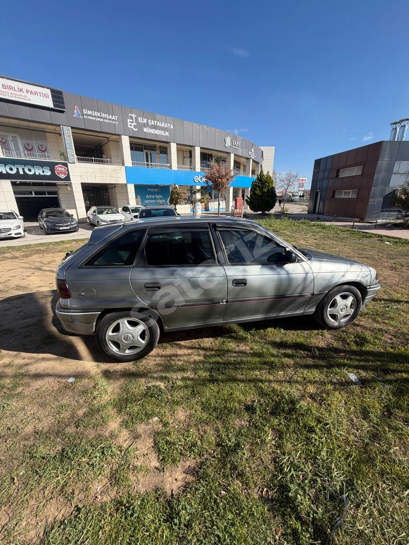 TEMİZ OPEL ASTRA