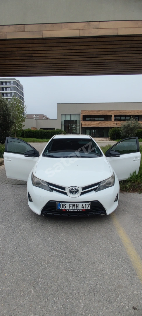 2013 Toyoa Auris 161bin km
