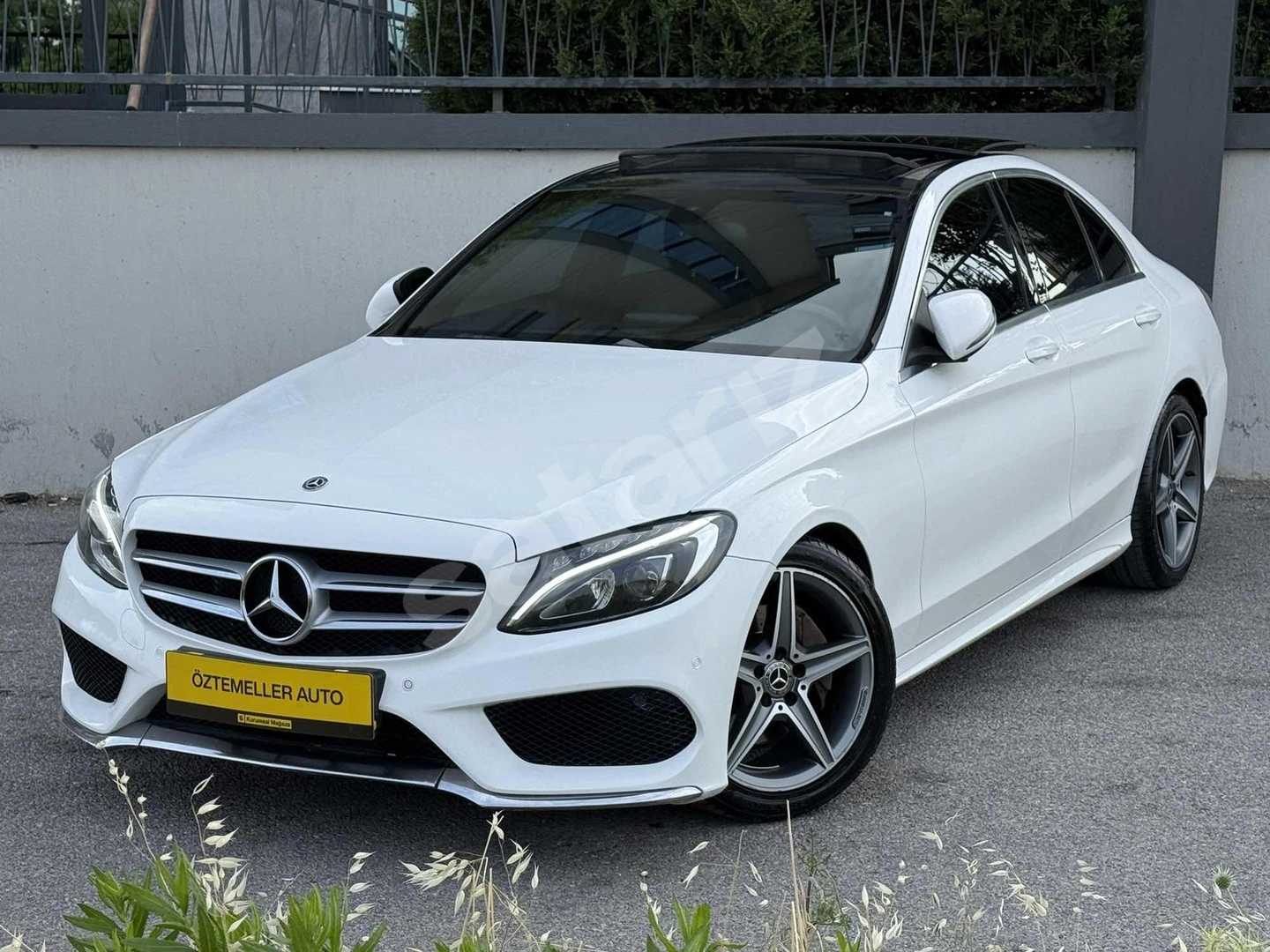 ACİL 2017 C 200 D AMG İMZALI SERİ HATASIZ TRAMERSİZ CAMTAVAN