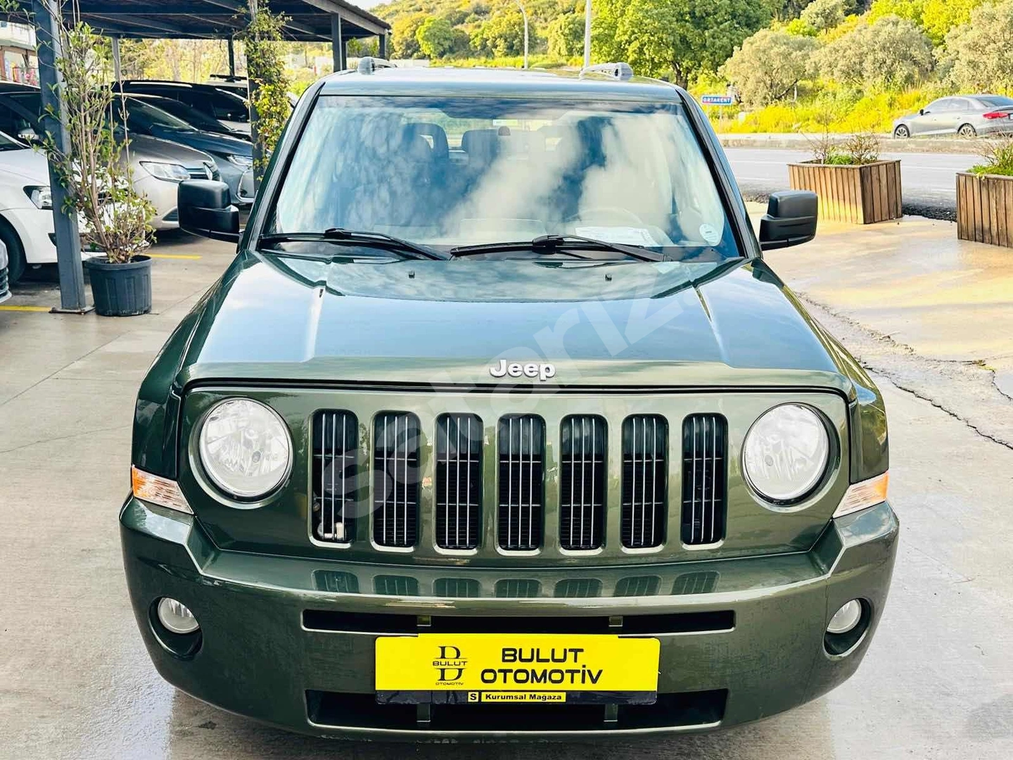 BULUT OTOMOTİV DEN 2008 114000KM 4X4 MANUEL JEEP PATRİOT