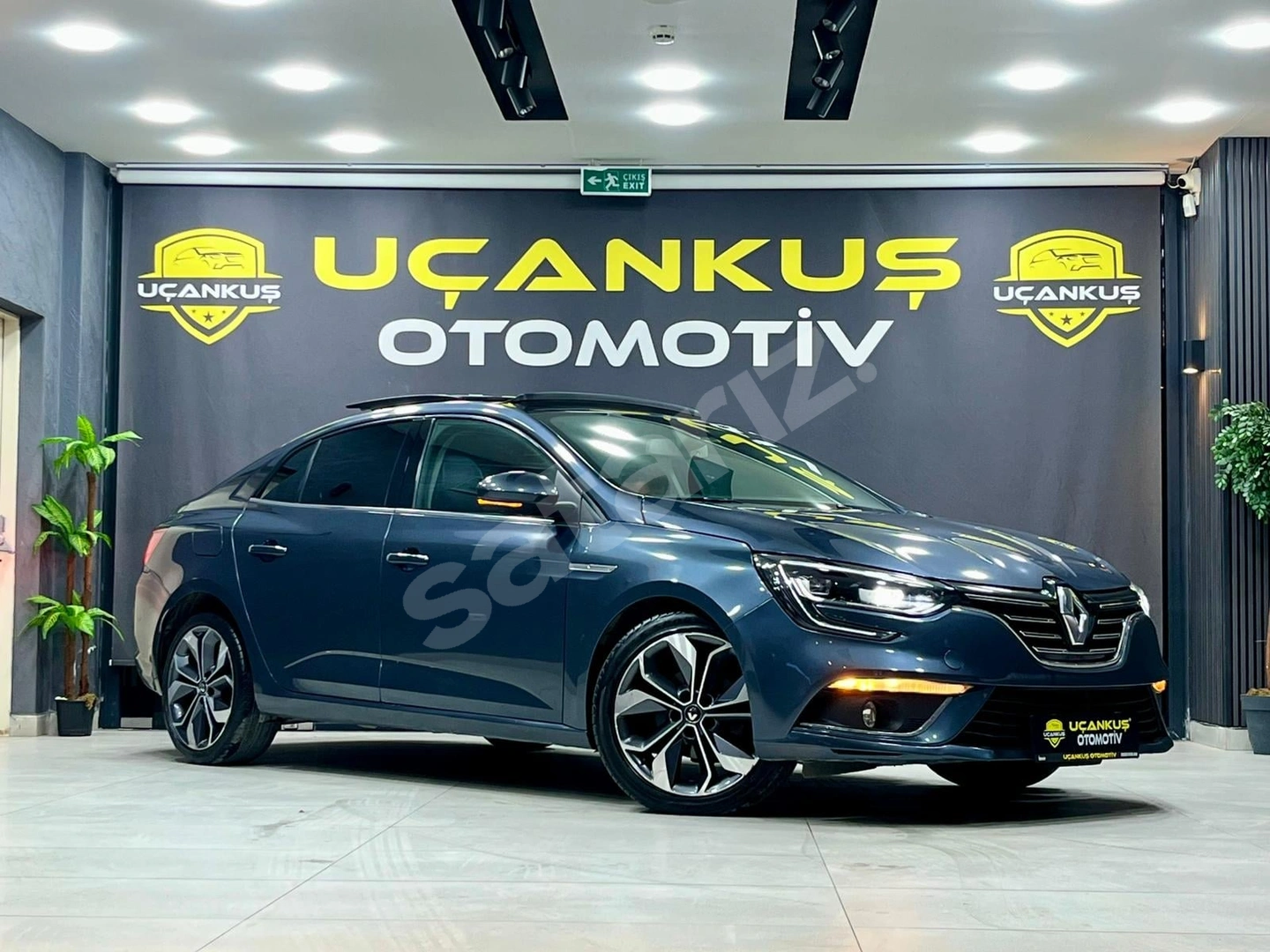 UÇANKUŞ OTOMOTİV'DEN 2020 MEGANE CAM TVN//K.KARTINA 12 AY TAKSİT