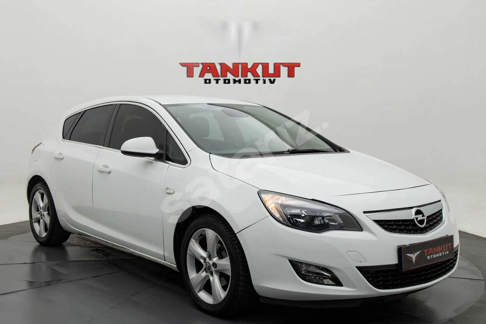 İBRAHİM TANKUT OTOMOTİV'den OPEL ASTRA