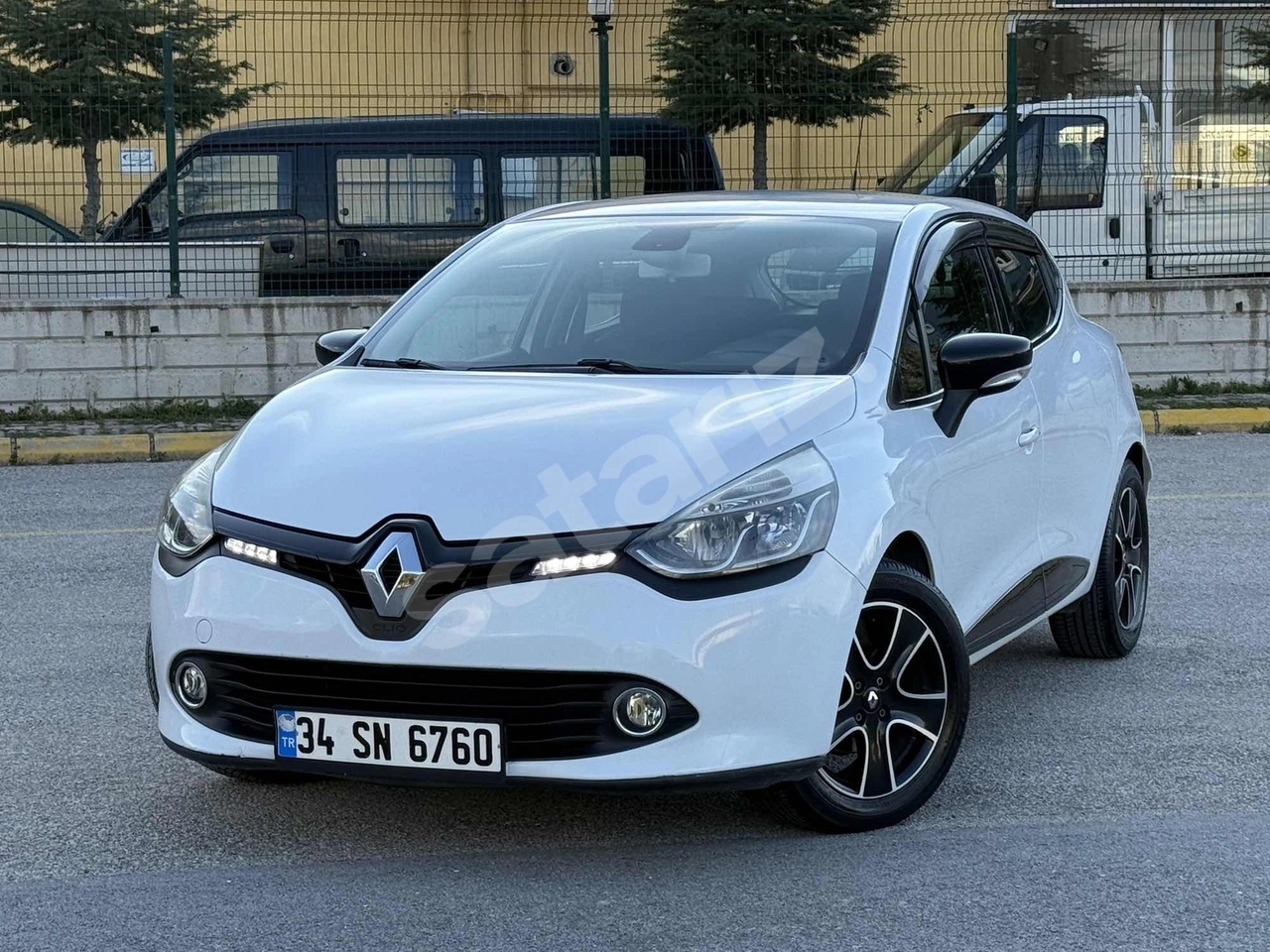 BEYAZ--94.000km--İCON--LPG