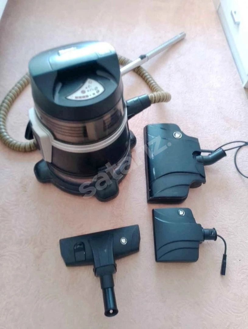 Aura Cleanmax Dplus temizlik Robotu