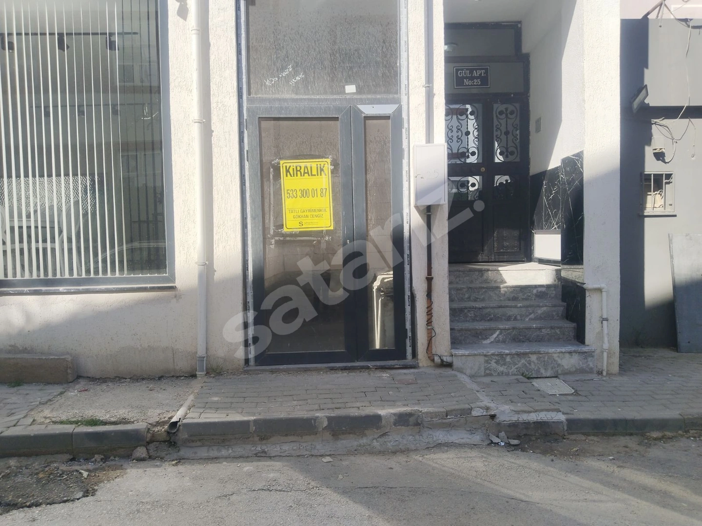 Arapzade mahallesi, Merkezi noktada, Kiralık Depo