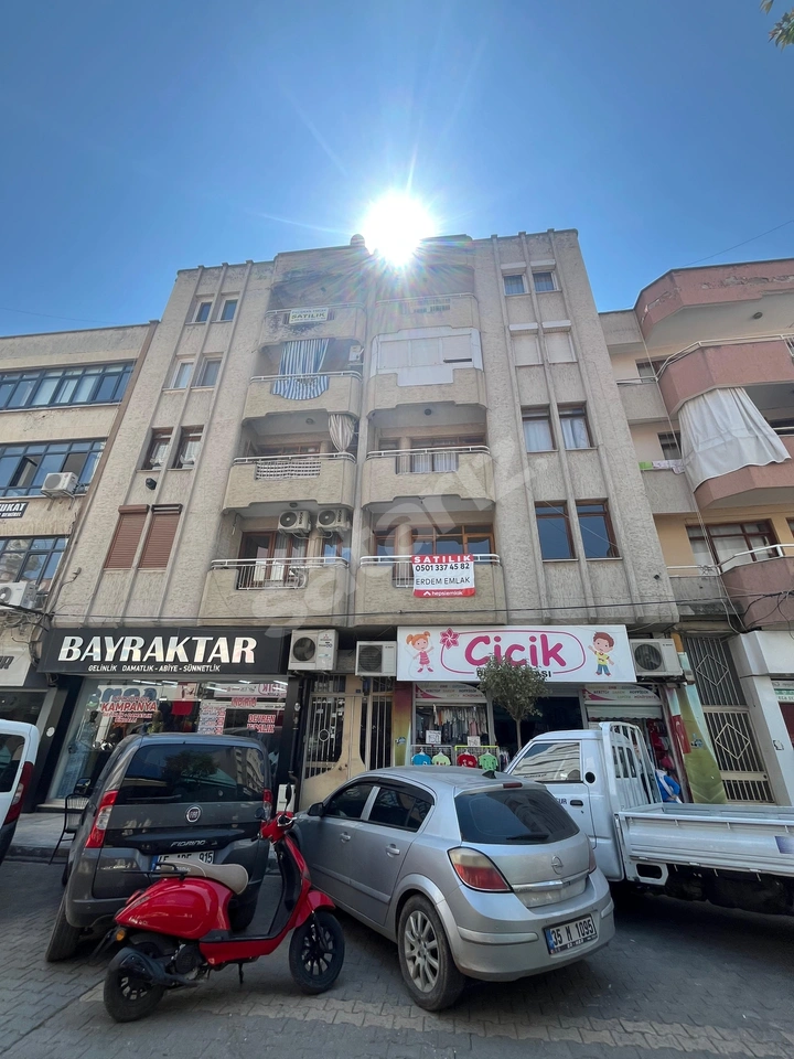 SALİHLİ ERDEM EMLAKTAN TURAN CADDESİ ÜZERİ SATILIK 3+1 DAİRE