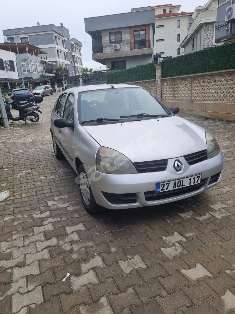 2008 renault clio 1.5 Dizel kazasız