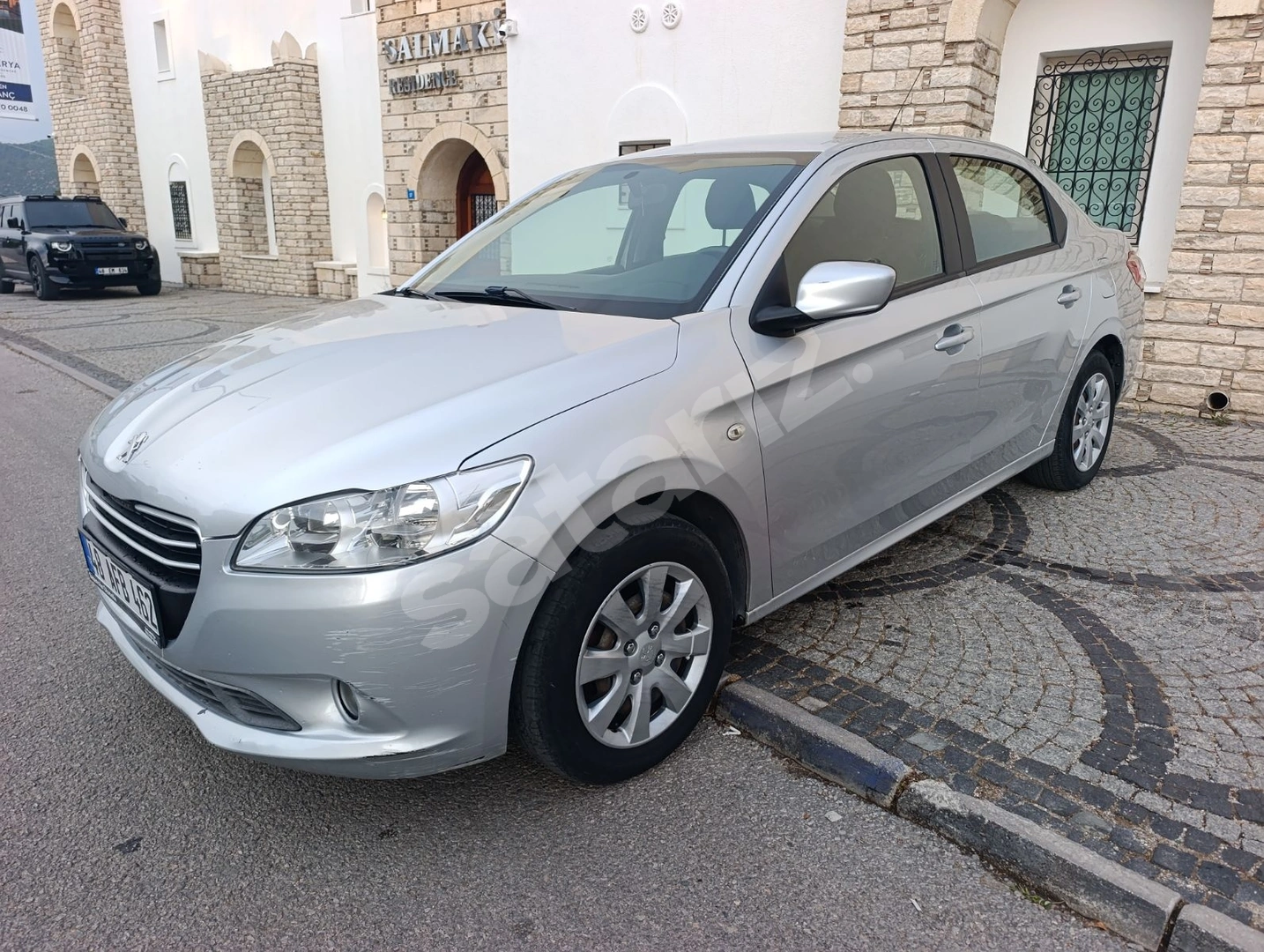2016 MODEL DİZEL 218000 KM DE 1 BOYALI HASAR KAYITSIZ