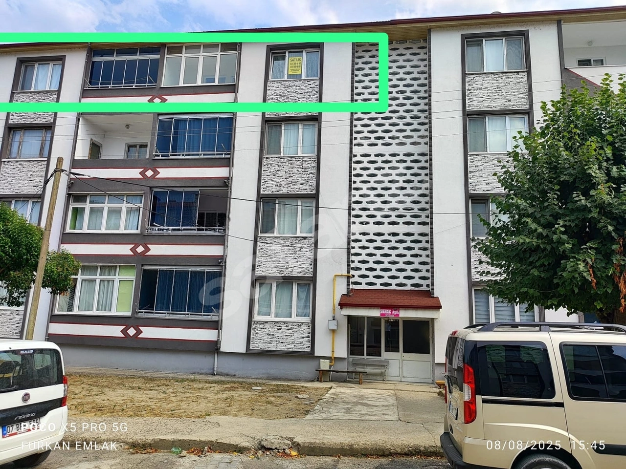 Yenice Özal Mahallesi Kanal Sokakta Manzaralı 2+1 Satılık daire.