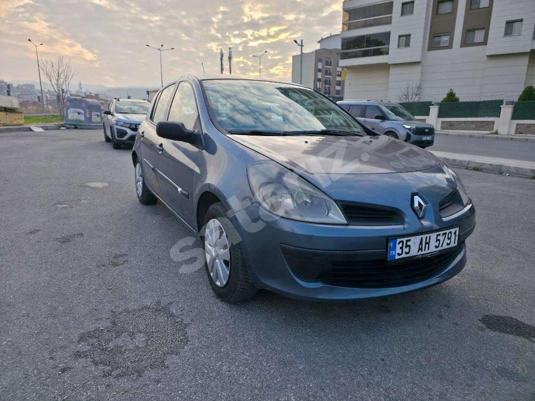 DEĞİŞENSİZ BAKIMLI CLİO 3