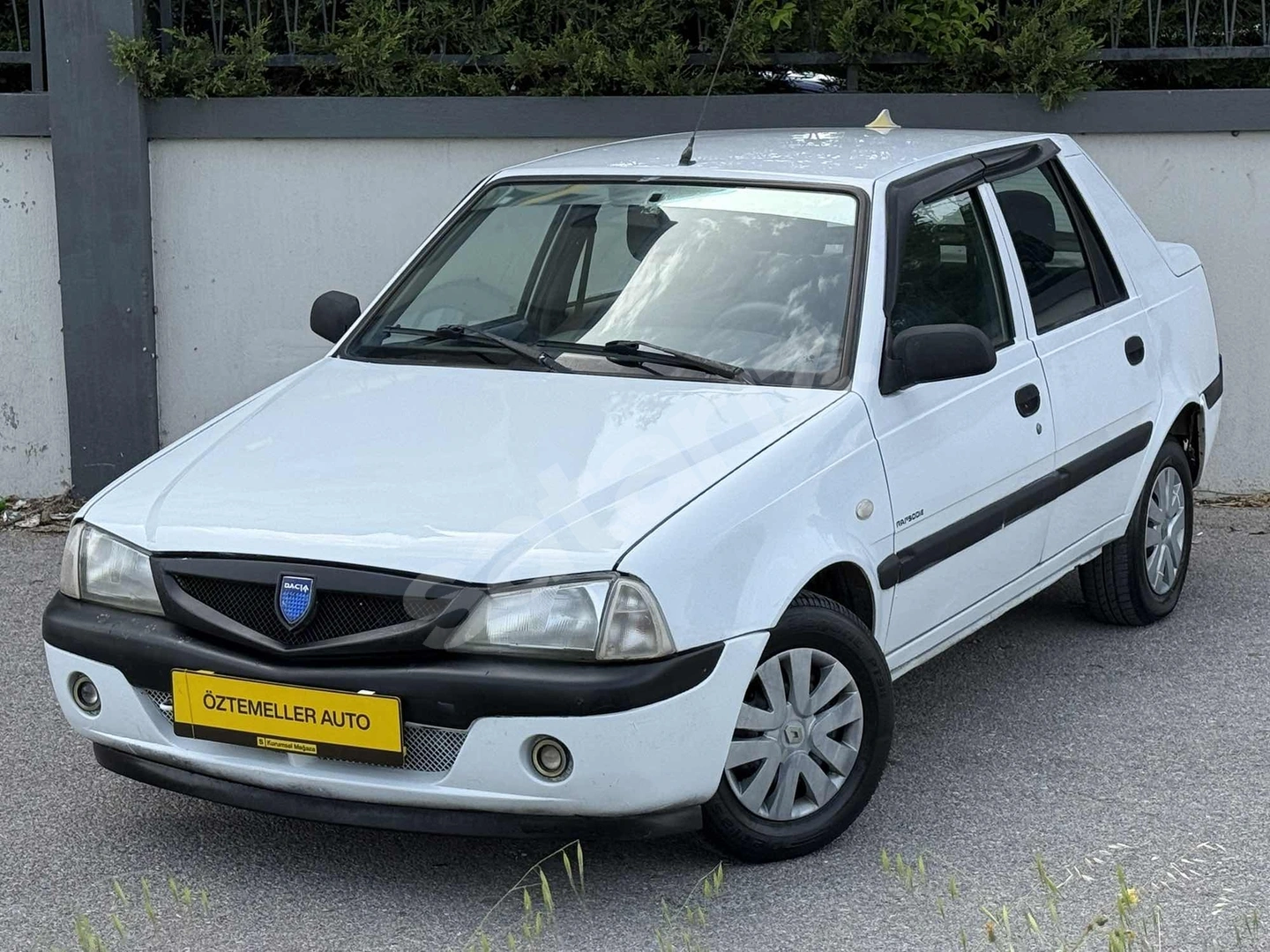 ACİL 2004 DACİA SOLENZA 1.4 KLİMALI HİDROLİK DİREKSİYON BONCUK