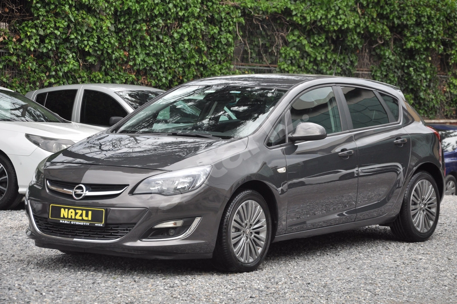 2013 OPEL ASTRA (senetle taksitlendirme seçeneğimiz vardır)