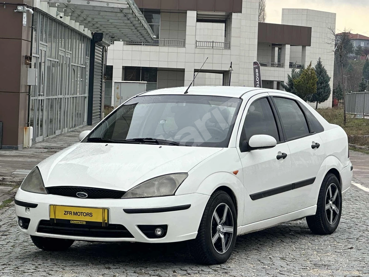 ZFR MOTORS FORD FOCUS 1.8TDCİ BAKIMLI SORUNSUZ ORJ. 297.000KM