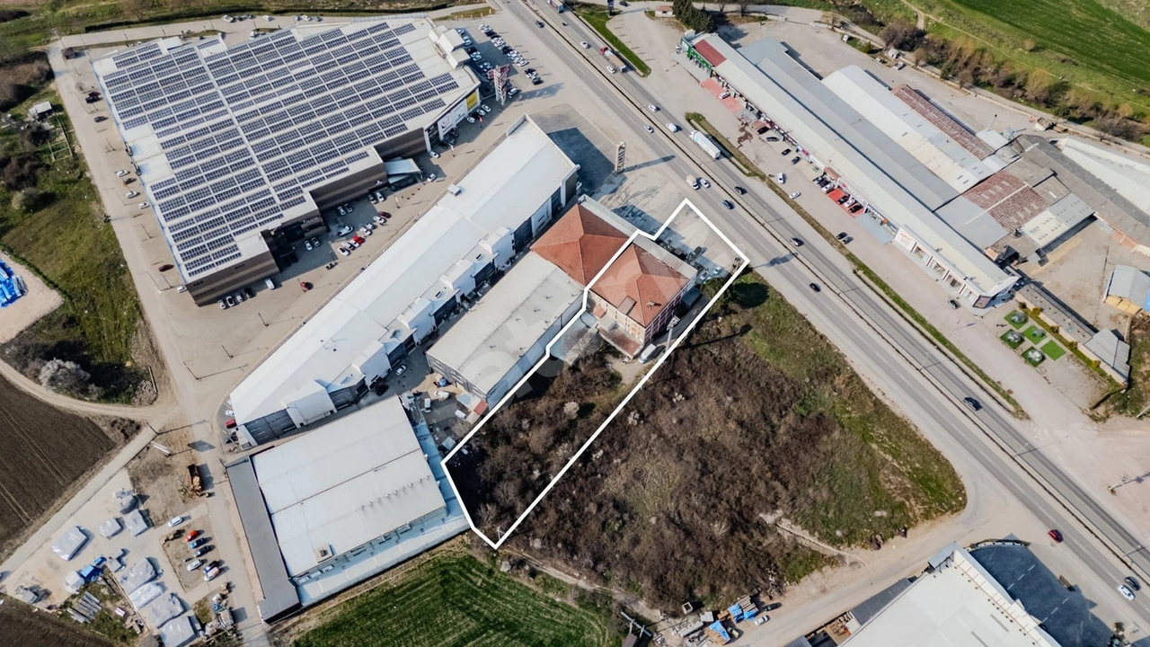 MOBİLYUM AVM - YENİCE OSB ARASI TİCARİ İMARLI MAĞAZA VE ARSASI
