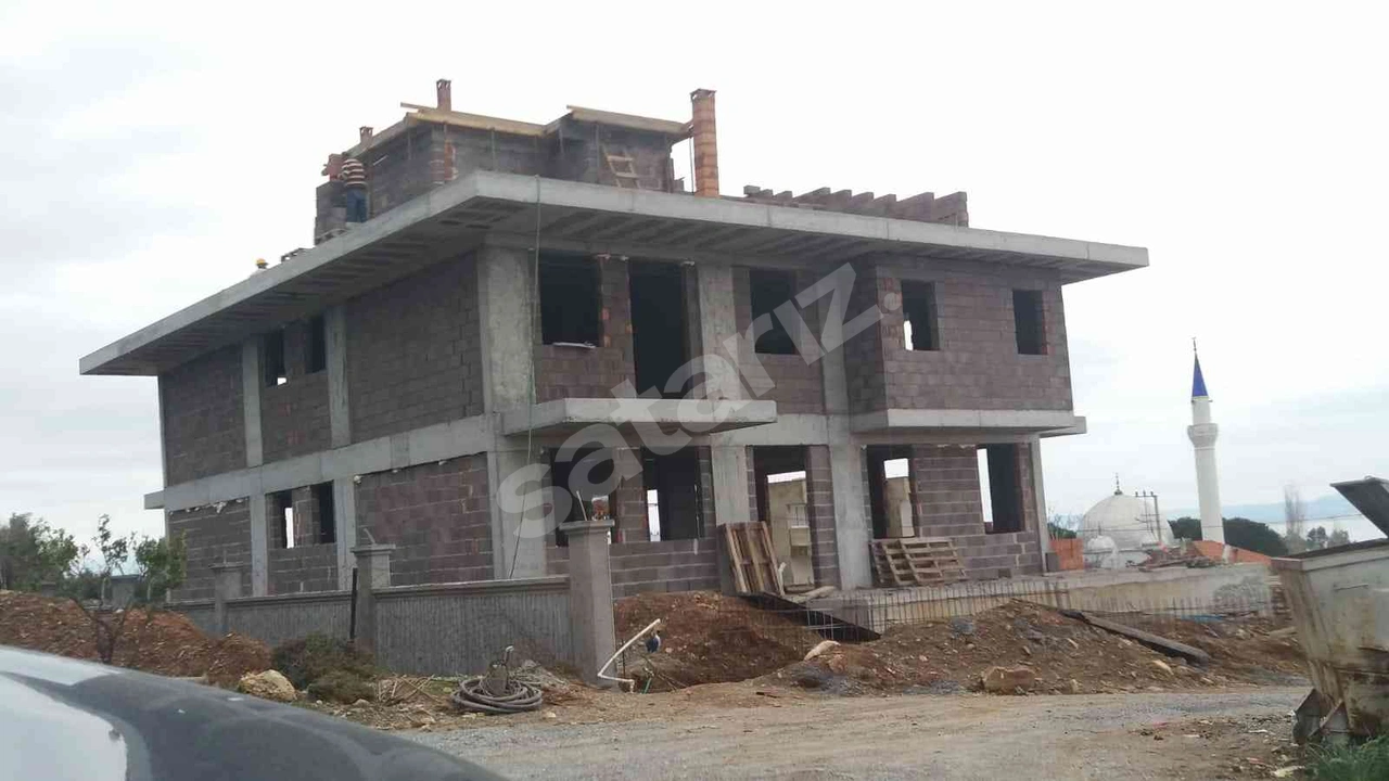SATILIK SÖKE DOĞANBEY'DE 450 M2 KAPALI ALANLI BUTİK OTEL CAFE RESTORANA UYUMLU BİNA