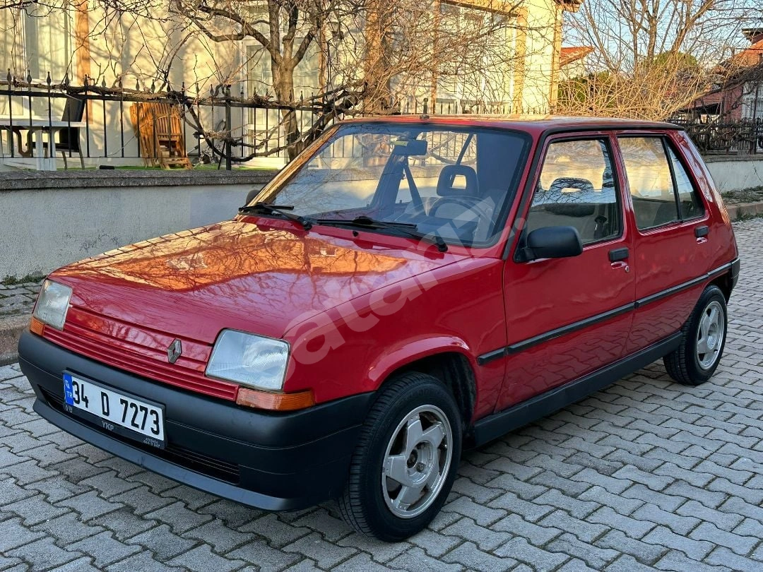 RENAULT R5 1.4 FİVE 133.000 KM