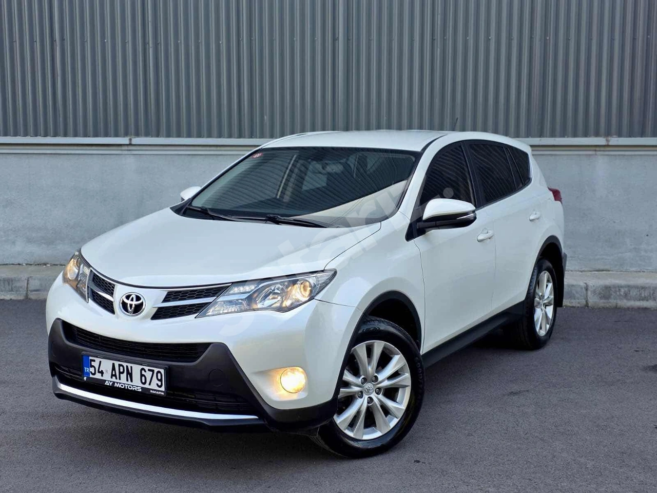 2013 YENİ KASA RAV4 DEĞİŞENSİZ TRAMERSİZ 220.ooo KLOMETRE
