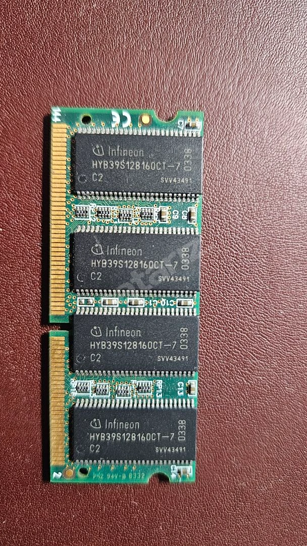 128 MB SDRAM 100 Mhz 3.3 V
