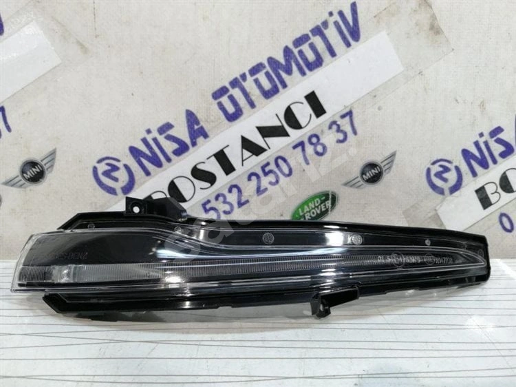MERCEDES C SERİSİ W205 SİYAH SAĞ AYNA SİNYALİ A0999067201