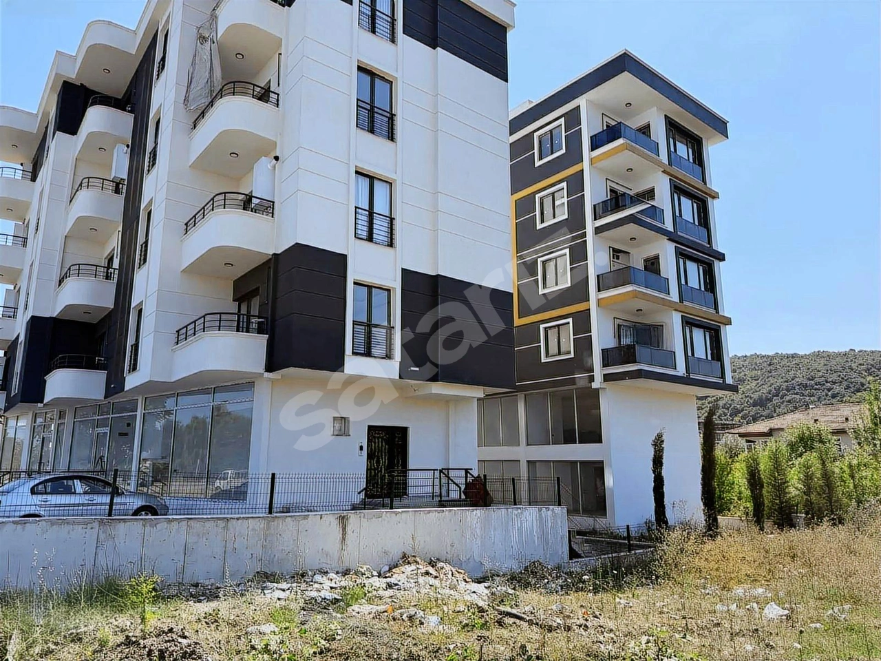 Atakum Çakırlarda Satılık Sıfır 2+1 Atatürk bulvarına 2.bina